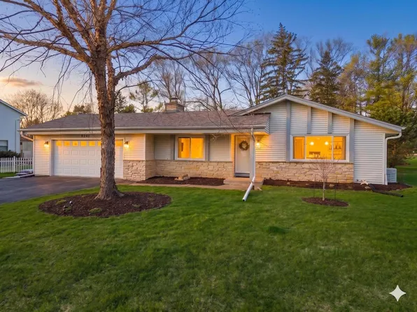 9241 North Port Washington ROAD, Bayside, WI 53217