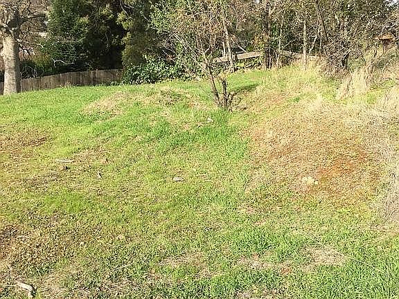 3rd image of 3430 Mesa Verdes Ct