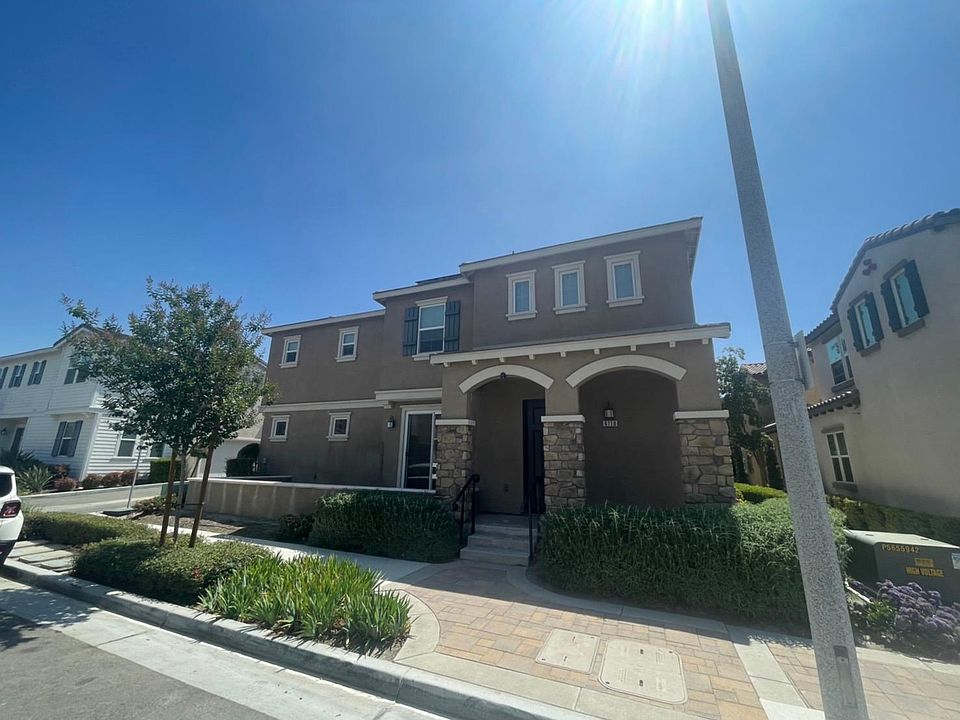 1st image of 6118 Snapdragon St