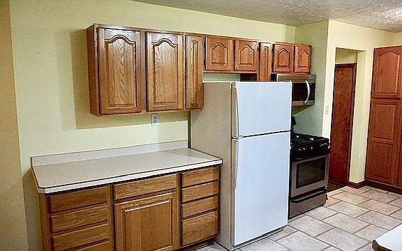 2nd image of 10882 W 130th St