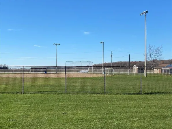 William St Lt 9 & 10, Chatham Kent, ON N0P 1W0