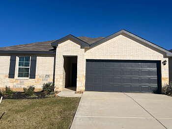 1st image of 321 Cottonmouth Ln