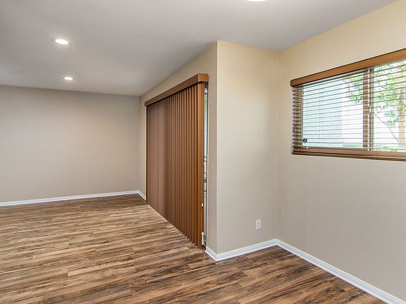 5th image of 23679 Park Capri Unit 13