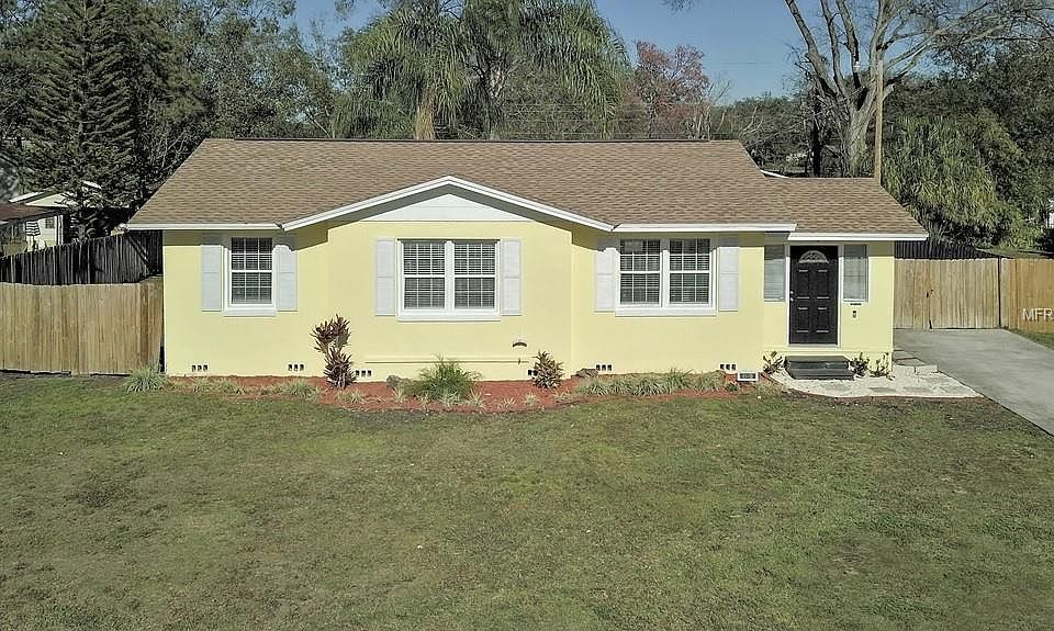 1st image of 1005 W Berry Ave