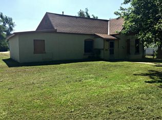 1224 Main St, Larned, KS 67550