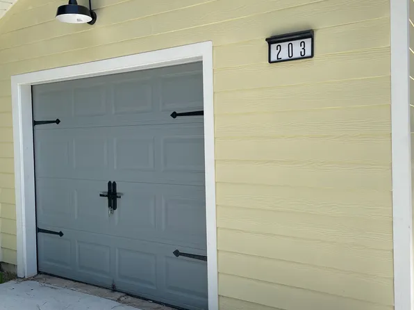 203 Glenwood St, Mobile, AL 36606