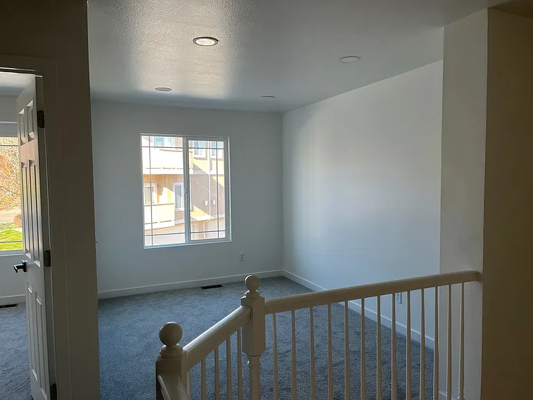1463 Madison Ridge Hts #C — Photo 12