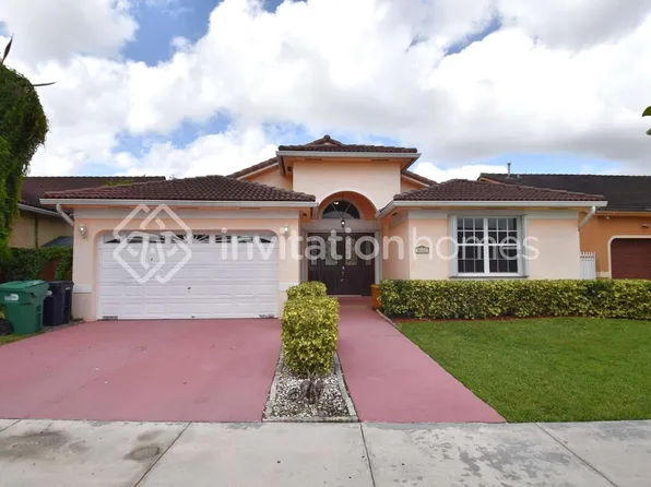 9161 NW 148th Ter, Miami Lakes, FL 33018