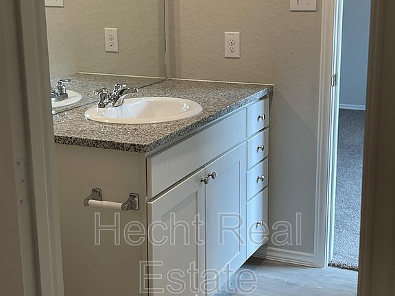 4th image of 10754 Prusiner Dr