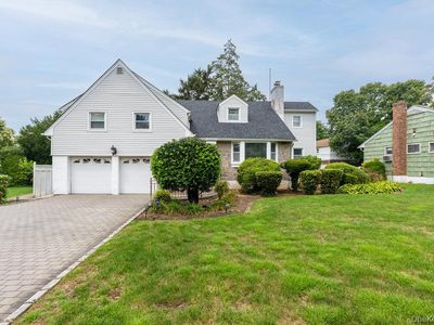 396 Maryland Avenue, Freeport, NY, 11520