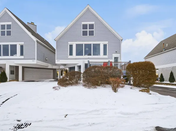 1630 Waters Edge Dr, Pt Clinton, OH 43452