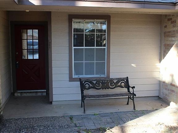 Front porch sitting area.