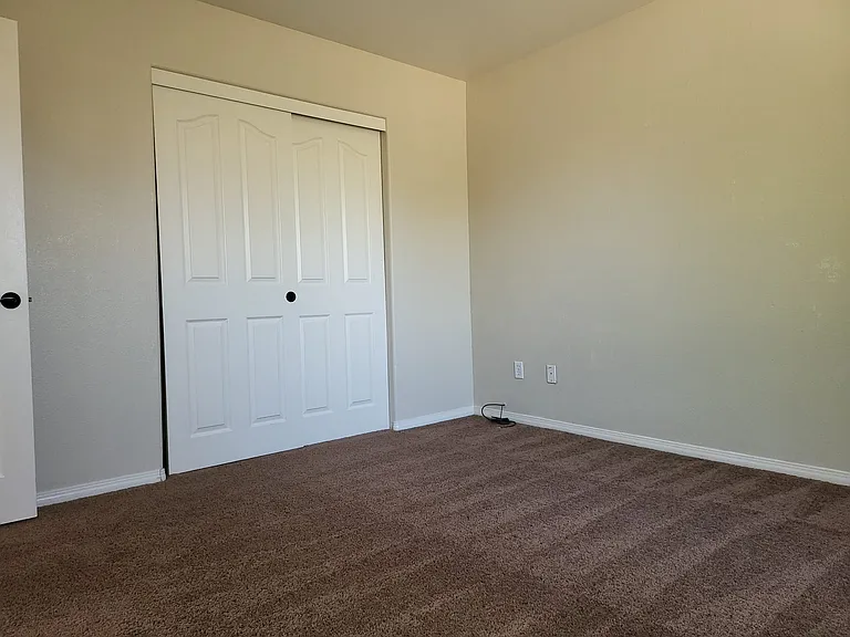 16475 Vine St #A — Photo 22