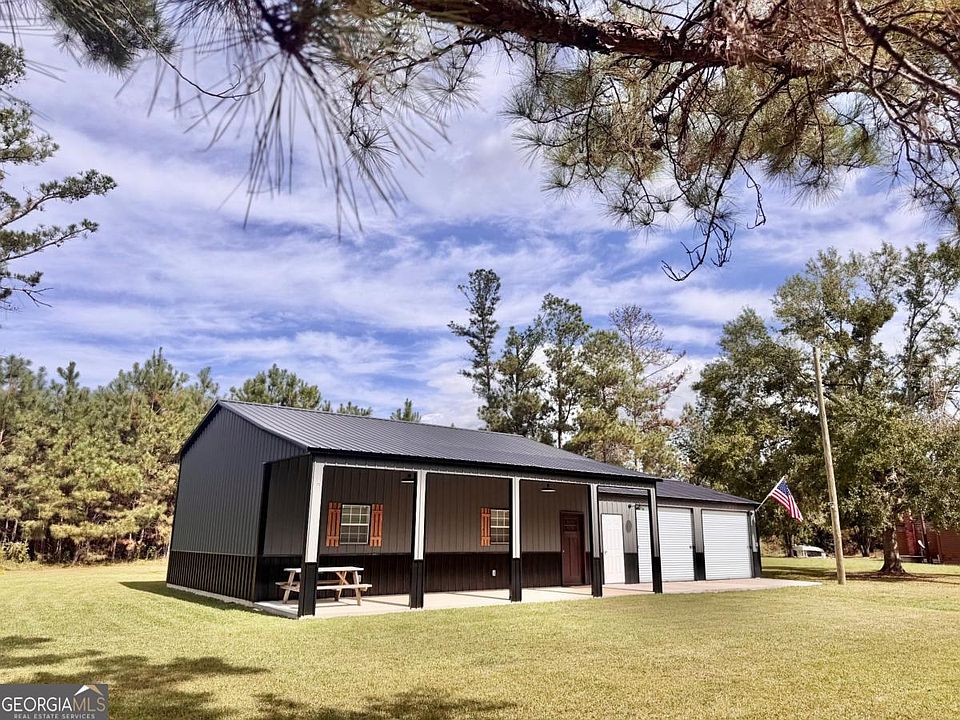 1st image of 111 Dead River Rd