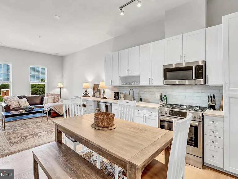 6803 Cameron Dr NW #514 — Photo 10