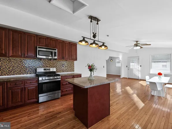 623 Kenilworth Ave, Cherry Hill, NJ 08002