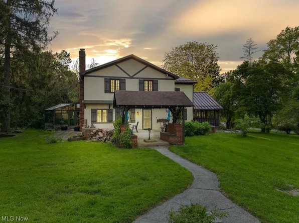 5801 Auster Rd, Wakeman, OH 44889