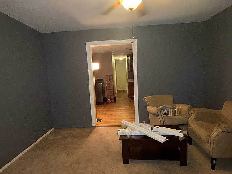 830 E River Rd #B — Photo 5