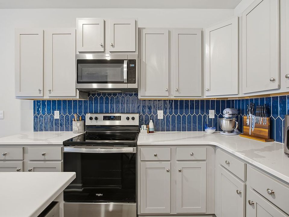 1st image of 6668 Lemon Ln