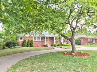 51290 Shelby Rd, Shelby Township, MI 48316