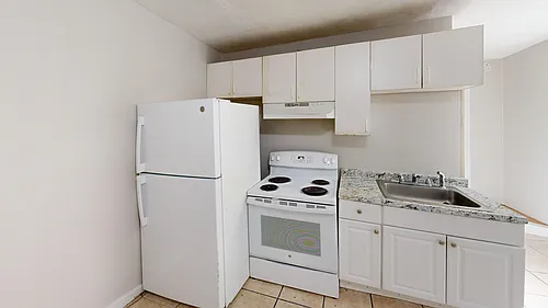 14 Marion St Photo 1