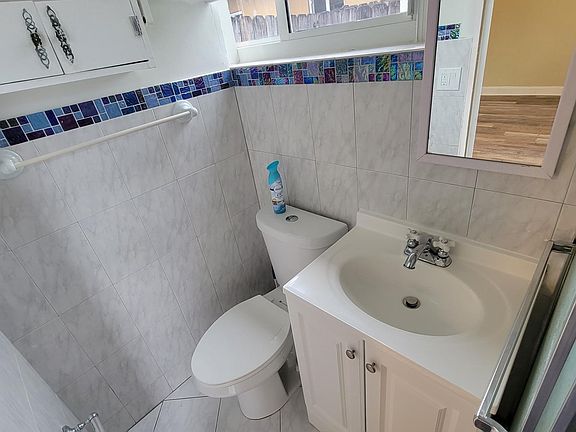 5th image of 6792 Miramar Pkwy #B