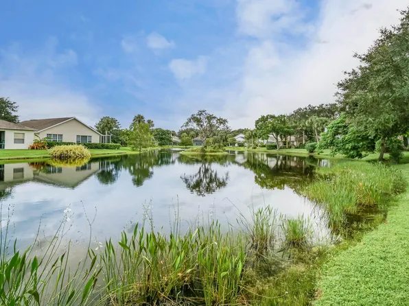 7370 36th Court, Vero Beach, FL 32967