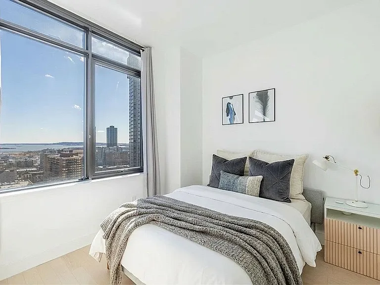 10 Provost St #2507 — Photo 6