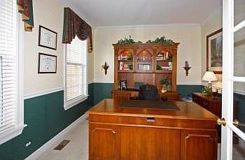 4th image of 1523 Bridle Ln
