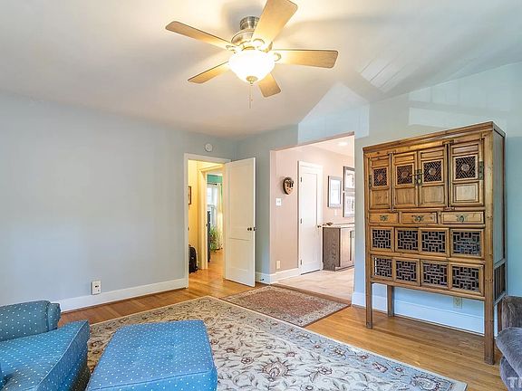 5th image of 2122 Sprunt Ave