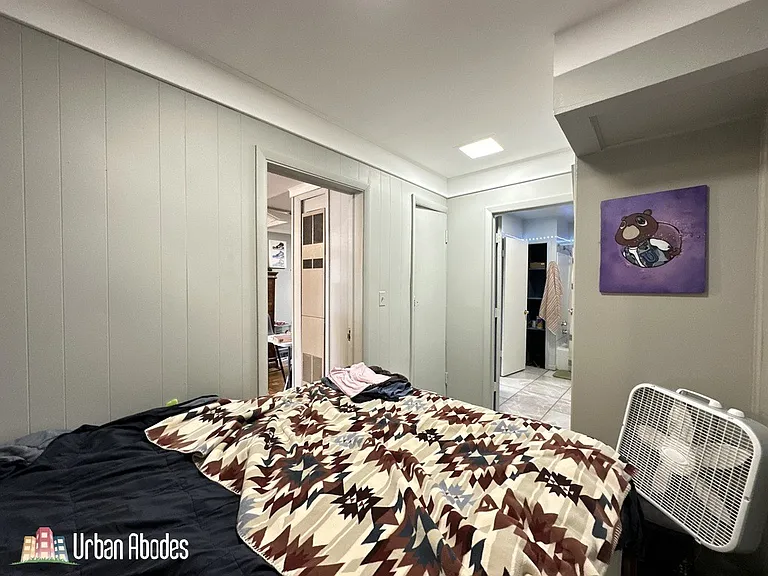 2141 W Webster Ave #BF — Photo 18