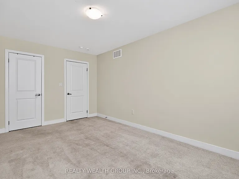 803 Griffin Trl — Photo 37
