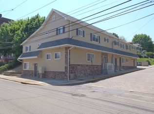 1000 State Ave APT 7, Coraopolis, PA 15108