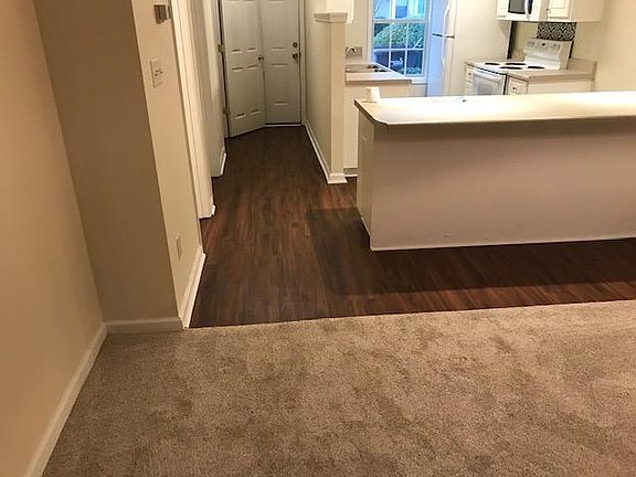 5th image of 502 Southern Hills Dr