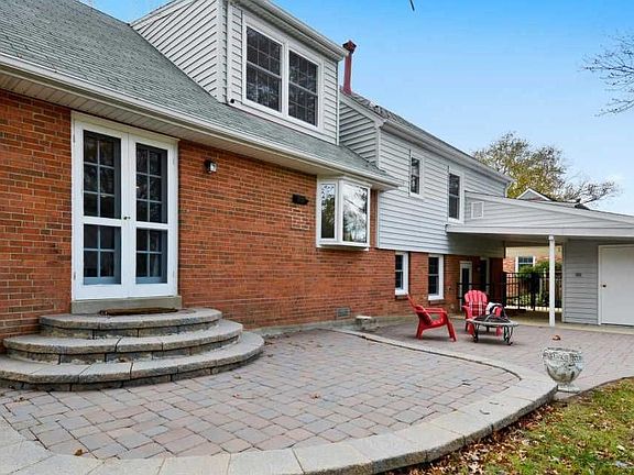 4th image of 1102 Croton Dr