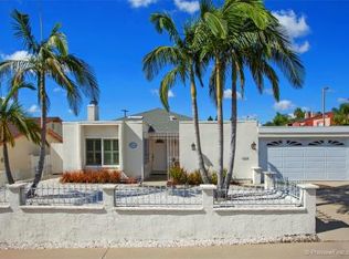 5876 Laramie Way, San Diego, CA 92120