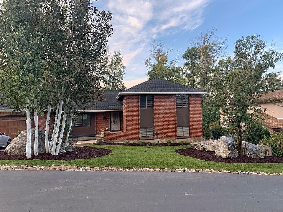2nd image of 659 Halifax Ct