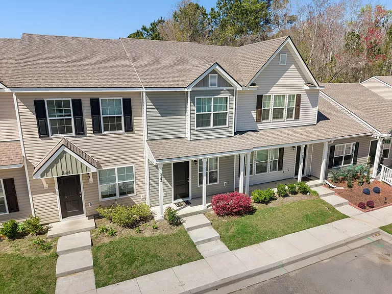 242 Admiration Ave — Photo 24