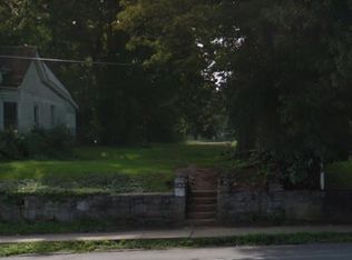 736 North Broadway, Lexington, KY 40508