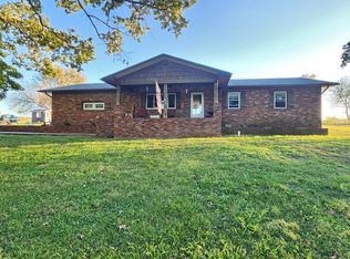 258 Mount Sinai Rd, Clever, MO 65631