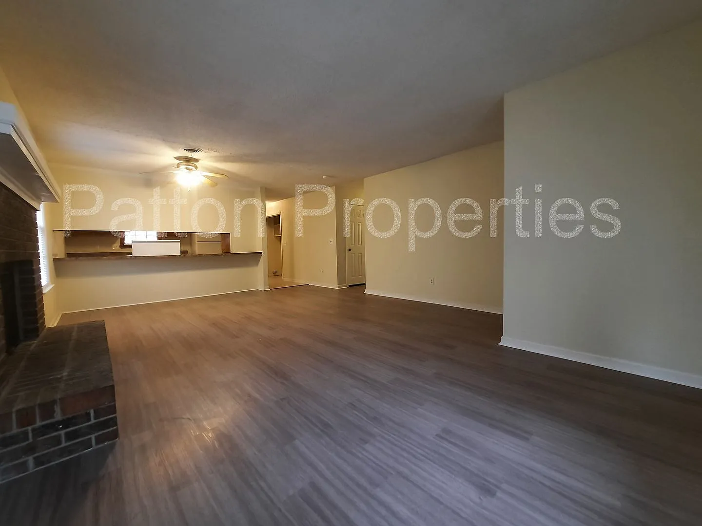 1005 Lynn Street - Outside CoC - R01500-02-04 — Photo 3
