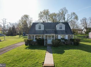 412 Suffolk Rd, Flourtown, PA 19031