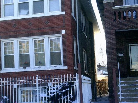 2nd image of 5554 S Albany Ave