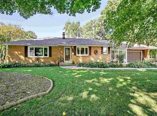 620 W Sunset Ave, Appleton, WI 54911