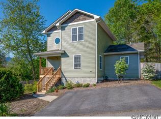 10 Jubilee Cir, Black Mountain, NC 28711