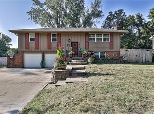 1400 NW A St, Blue Springs, MO 64015