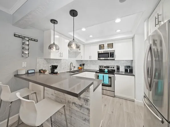 4671 Hamilton St Unit 2, San Diego, CA 92116