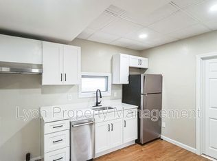 27 Slade St, Pawtucket, RI 02861