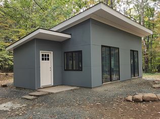 39 Watson Woods Rd, Lake Hill, NY 12448