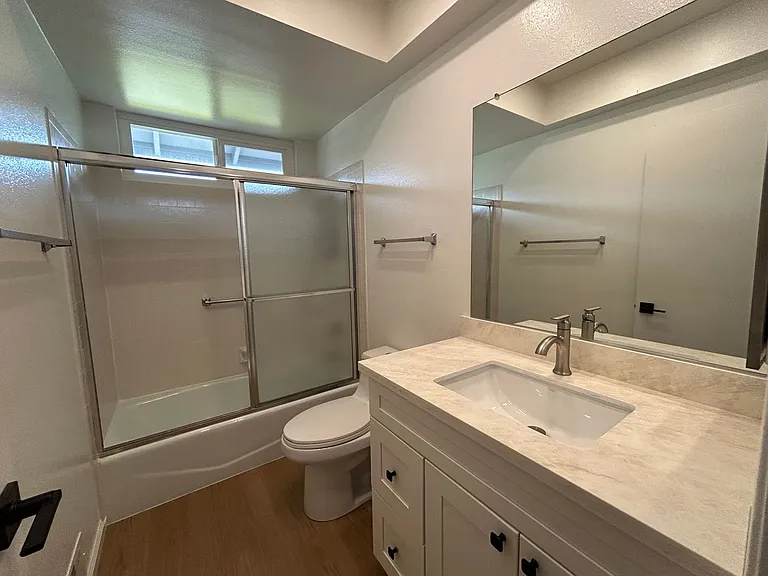 7588 Oak Leaf Dr — Photo 14